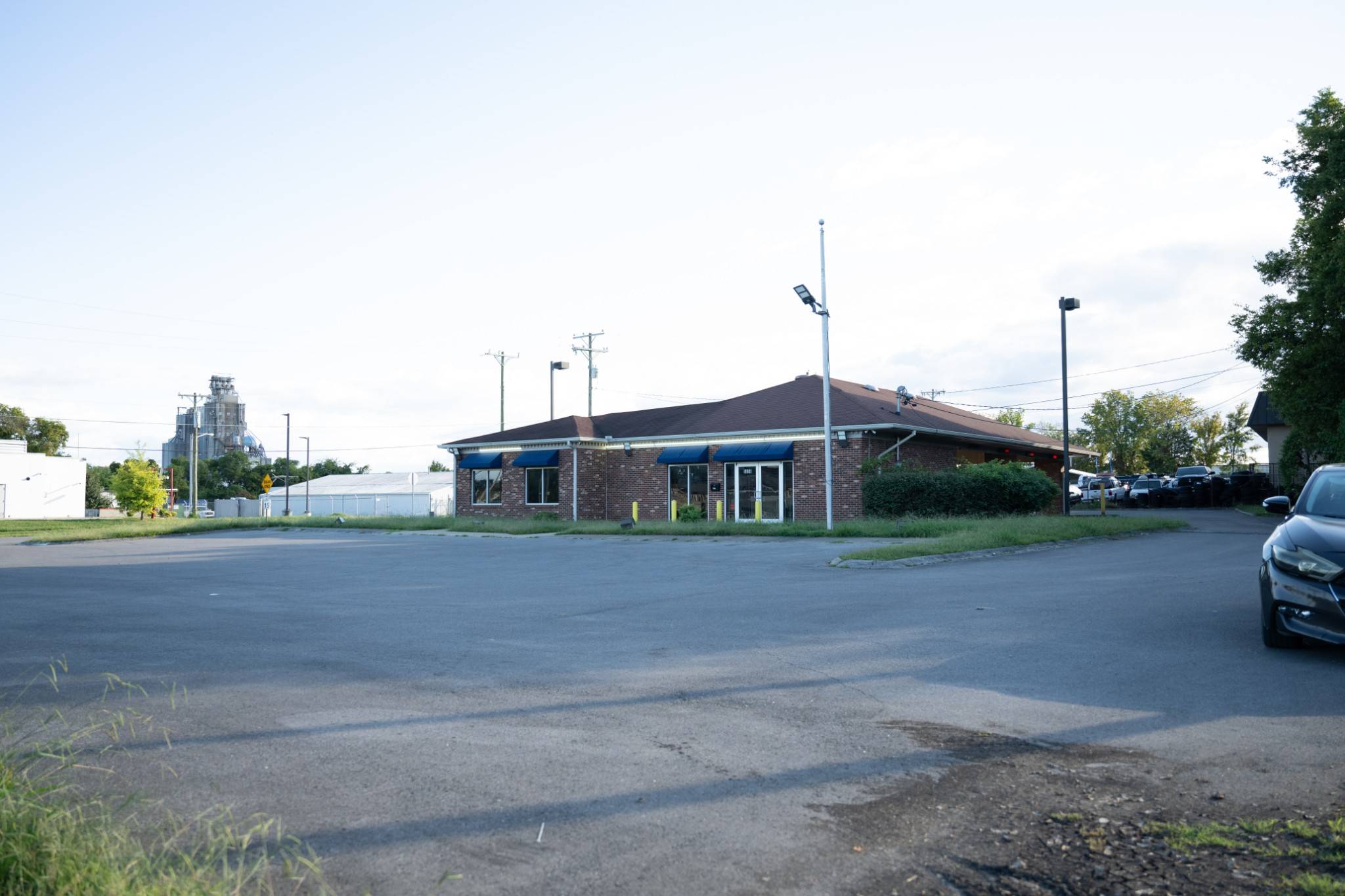 5056 Murfreesboro Rd, La Vergne, TN 37086