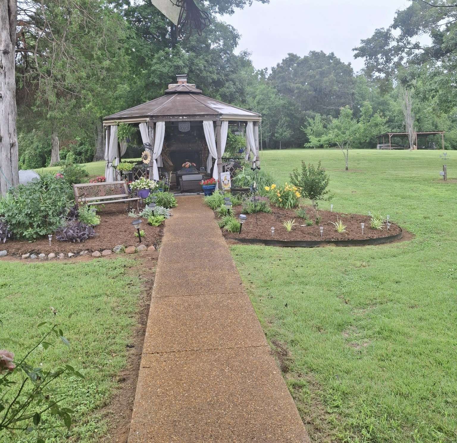 2890 Nance Bend Rd, Clifton, TN 38425