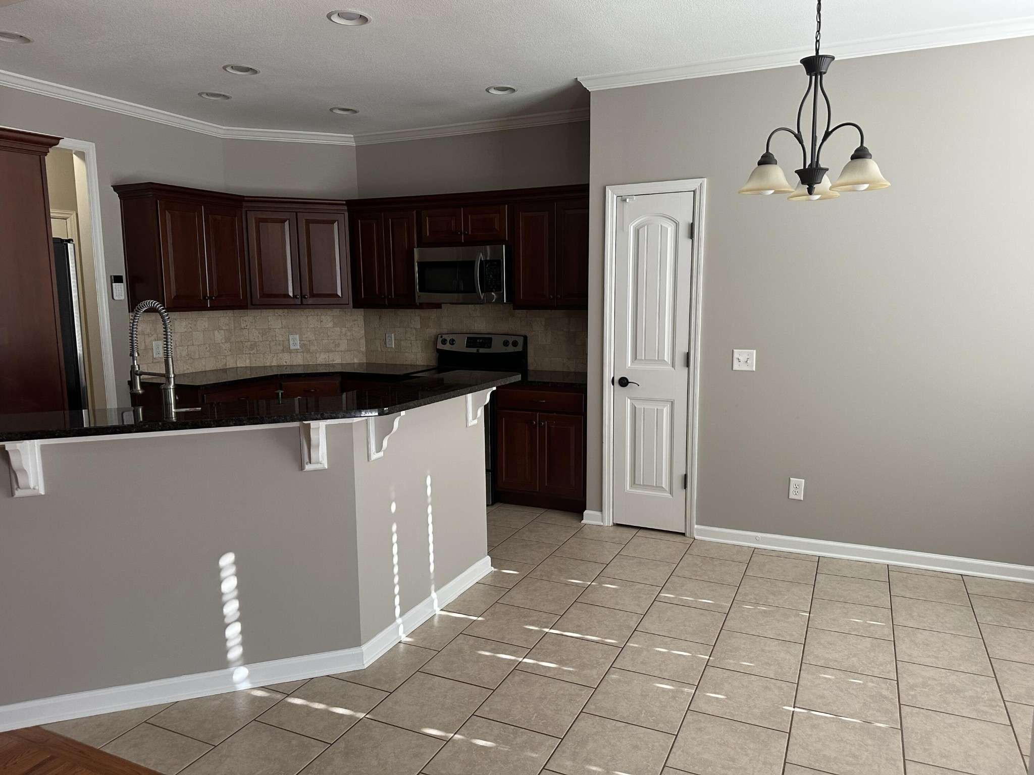8762 Mckenzie Farm Drive #12, Ooltewah, TN 37363