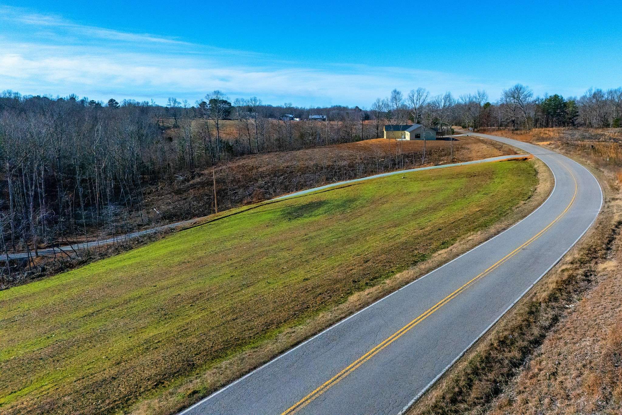 1379 Little Swan Creek Rd, Hohenwald, TN 38462