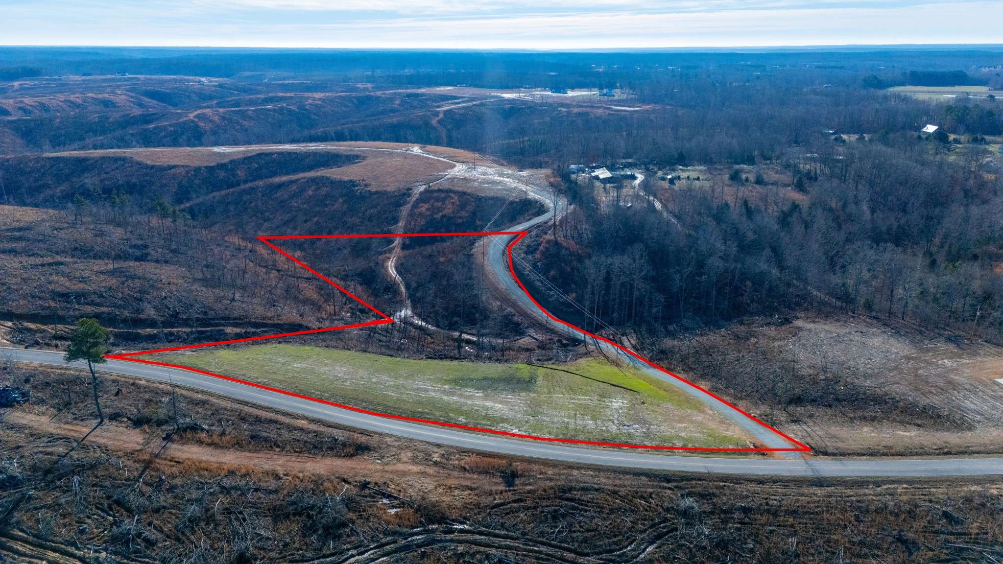 1379 Little Swan Creek Rd, Hohenwald, TN 38462