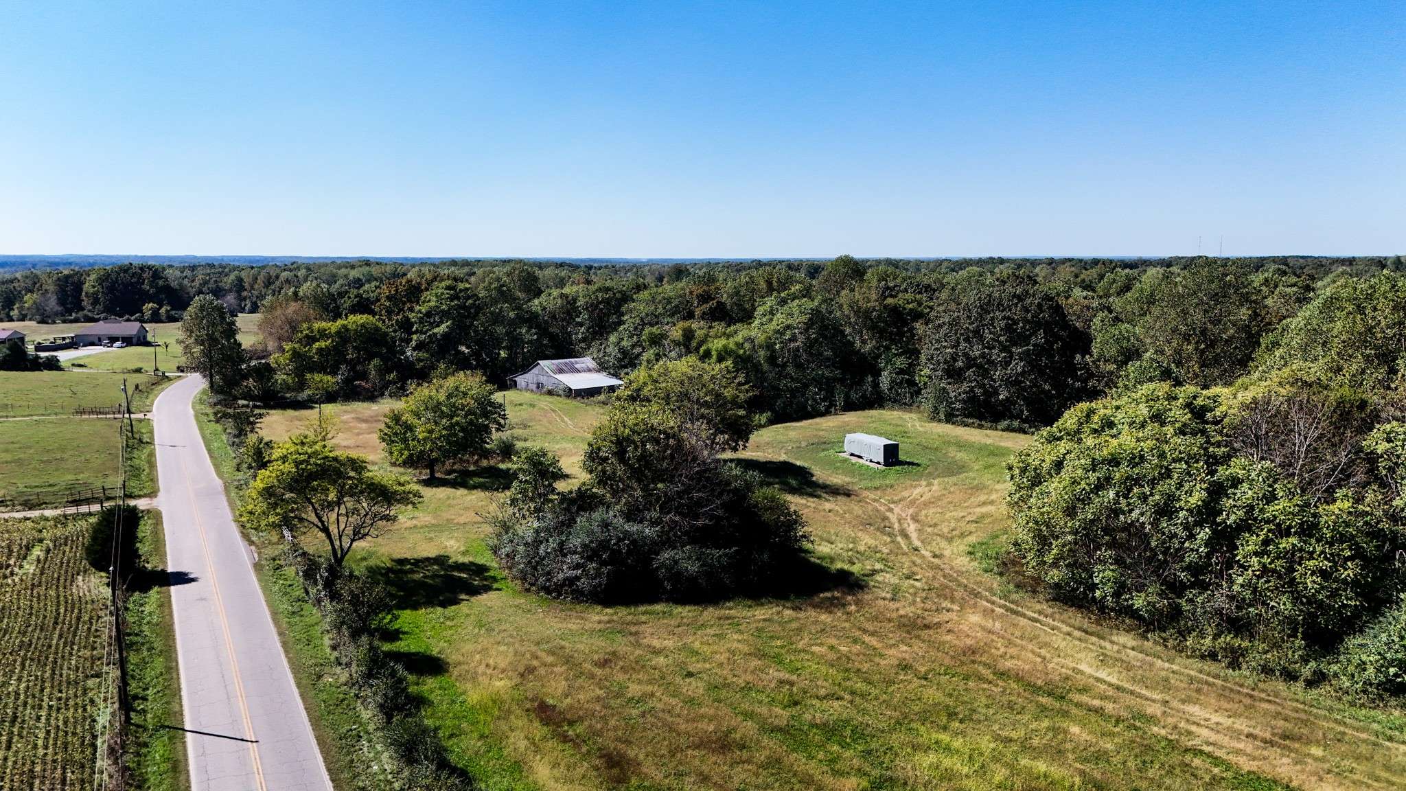9062 Dry Creek Rd, Mount Pleasant, TN 38474