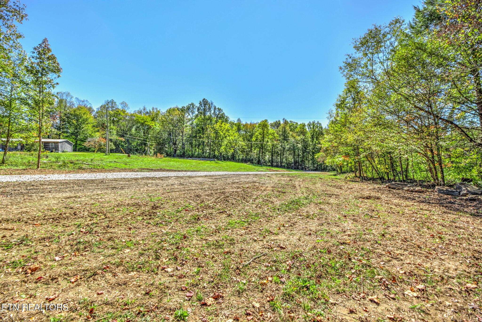 1446 Cove Lane, Oliver Springs, TN 37840