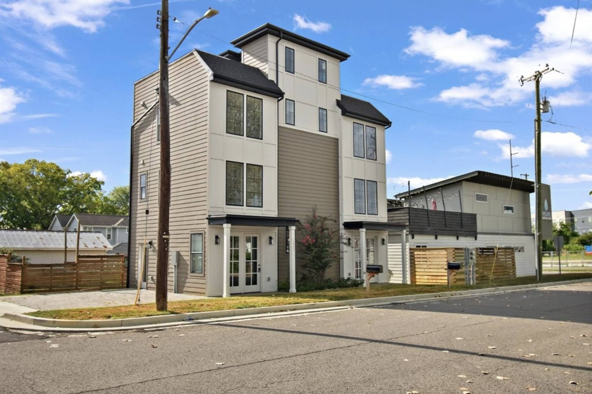 1507 55th Ave #N, Nashville, TN 37209