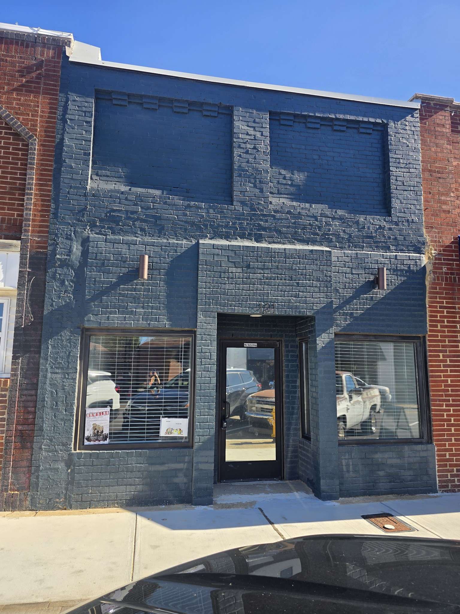 101 S Main St, Mount Pleasant, TN 38474