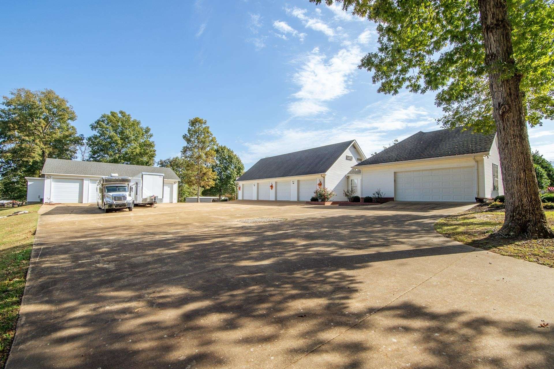 1075 Hwy 203, Savannah, TN 38372