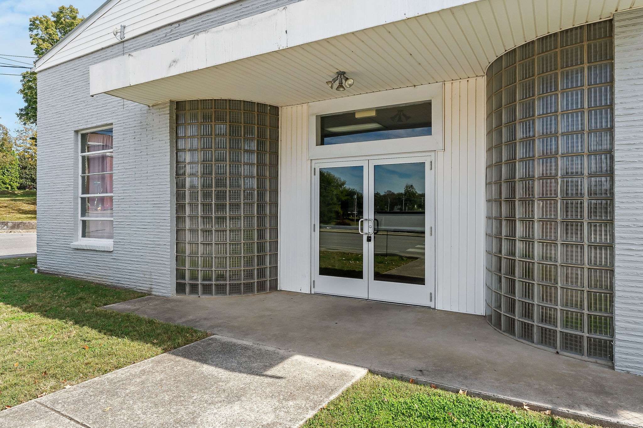 310 N Spring St, Mcminnville, TN 37110