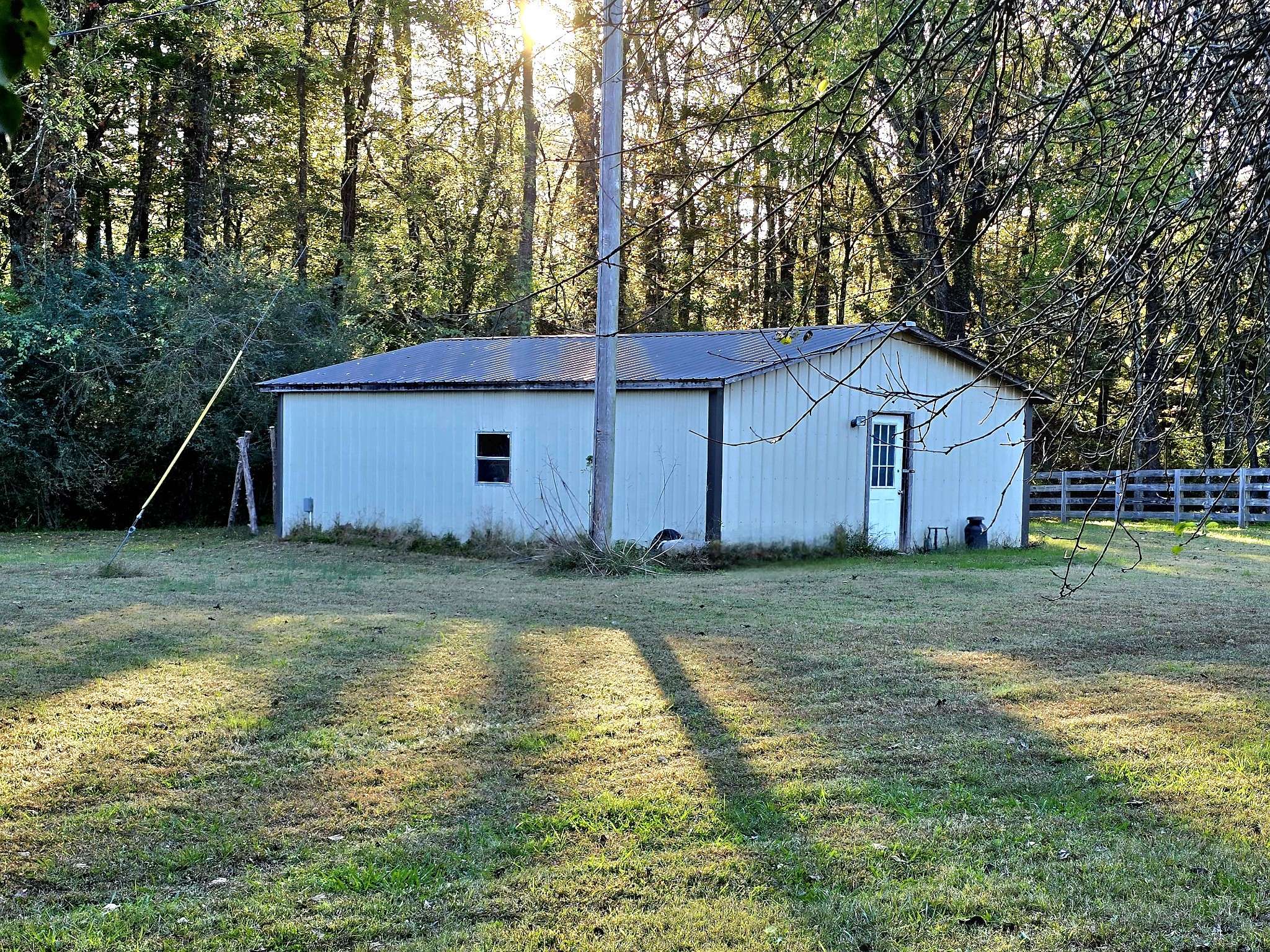 502 Case Rd, Prospect, TN 38477