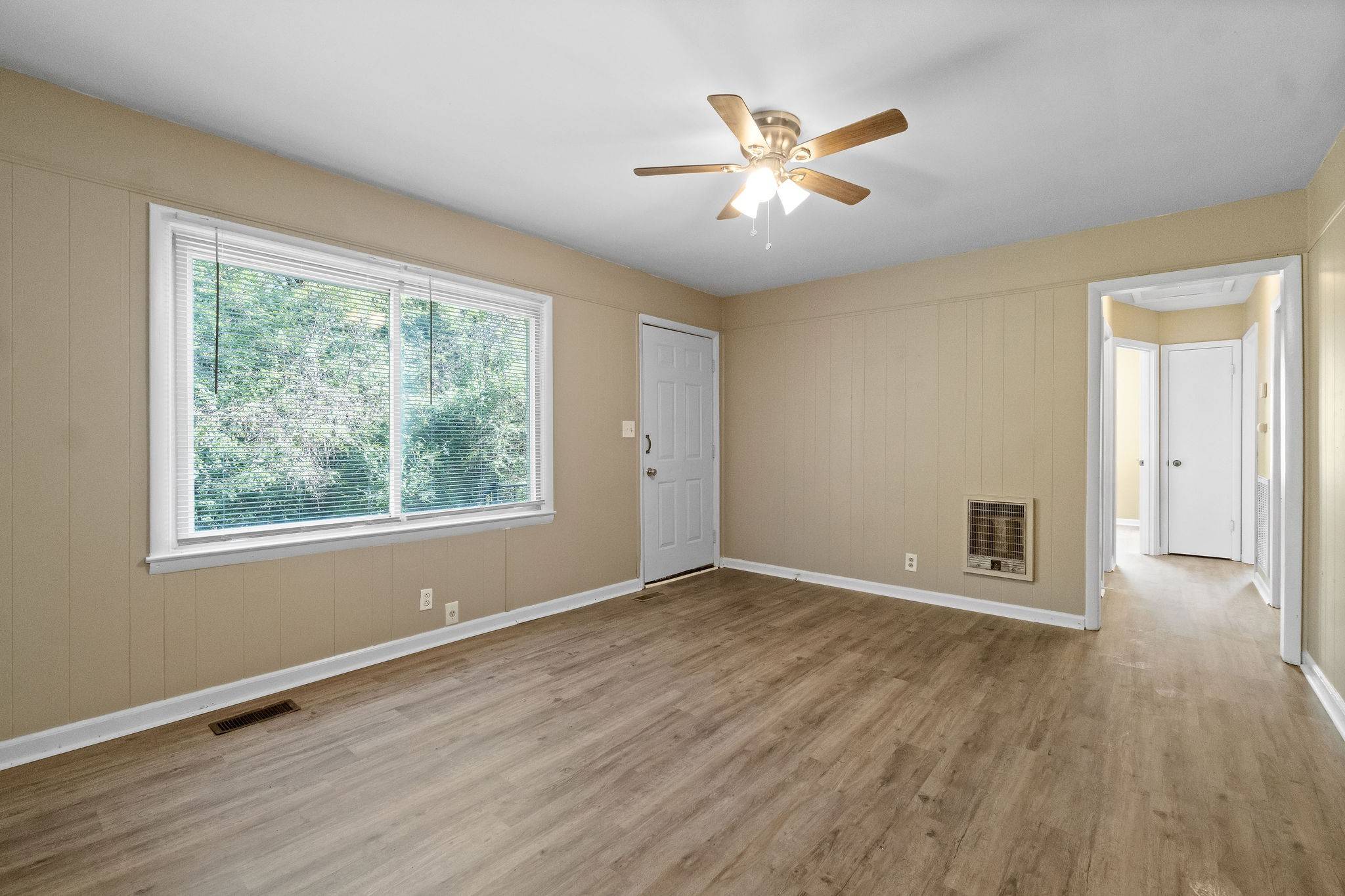 96 Chapel St, Clarksville, TN 37042