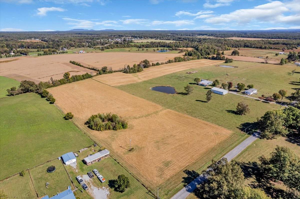 0 Charlie Crosslin Rd, Manchester, TN 37355
