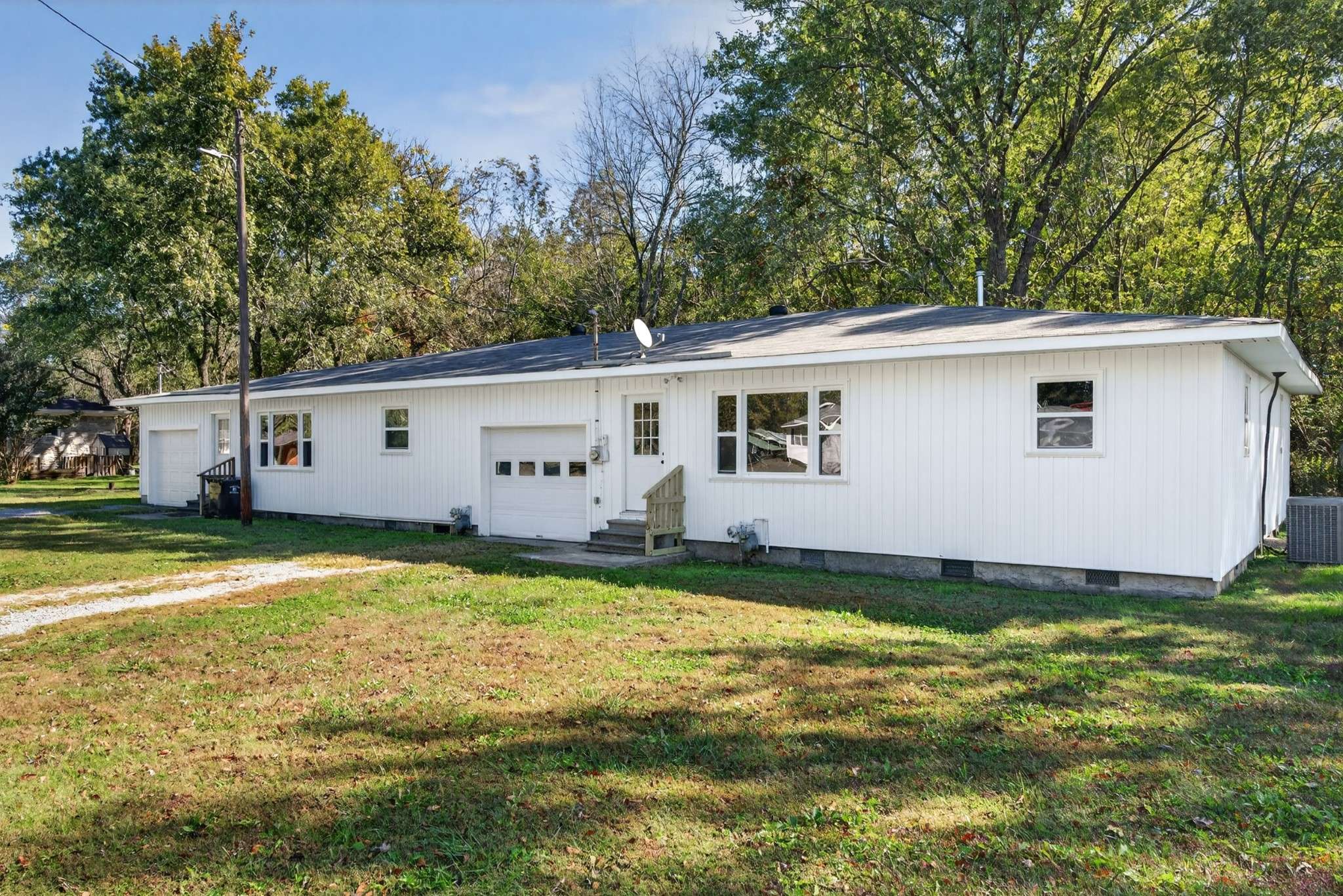 34 S Lincoln Rd, Fayetteville, TN 37334