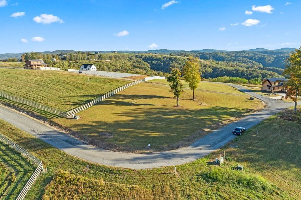 0 Bald Eagle Ln, Hilham, TN 38568