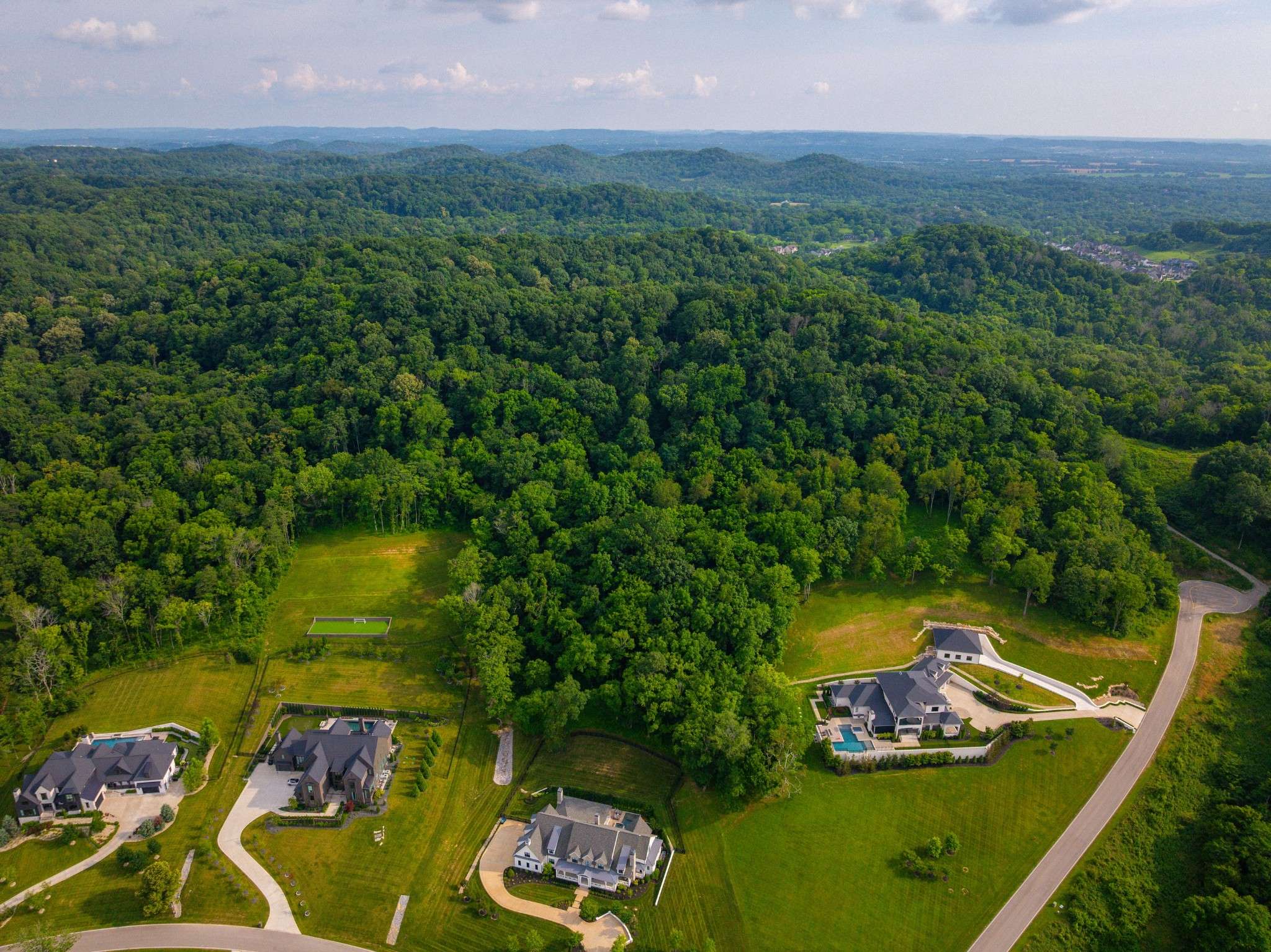 1020 Cartwright Close Dr, Brentwood, TN 37027