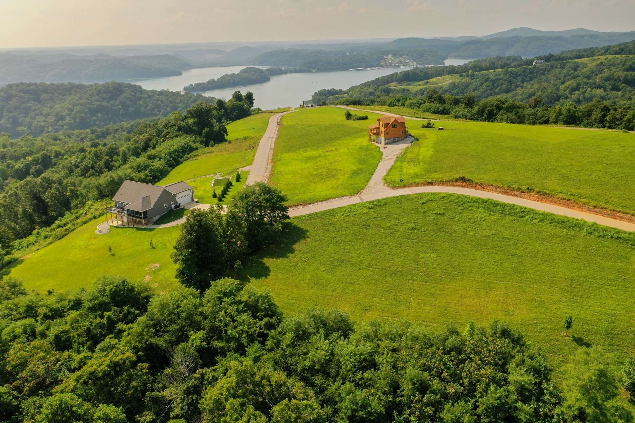 119 Sunfish Ln, Hilham, TN 38568