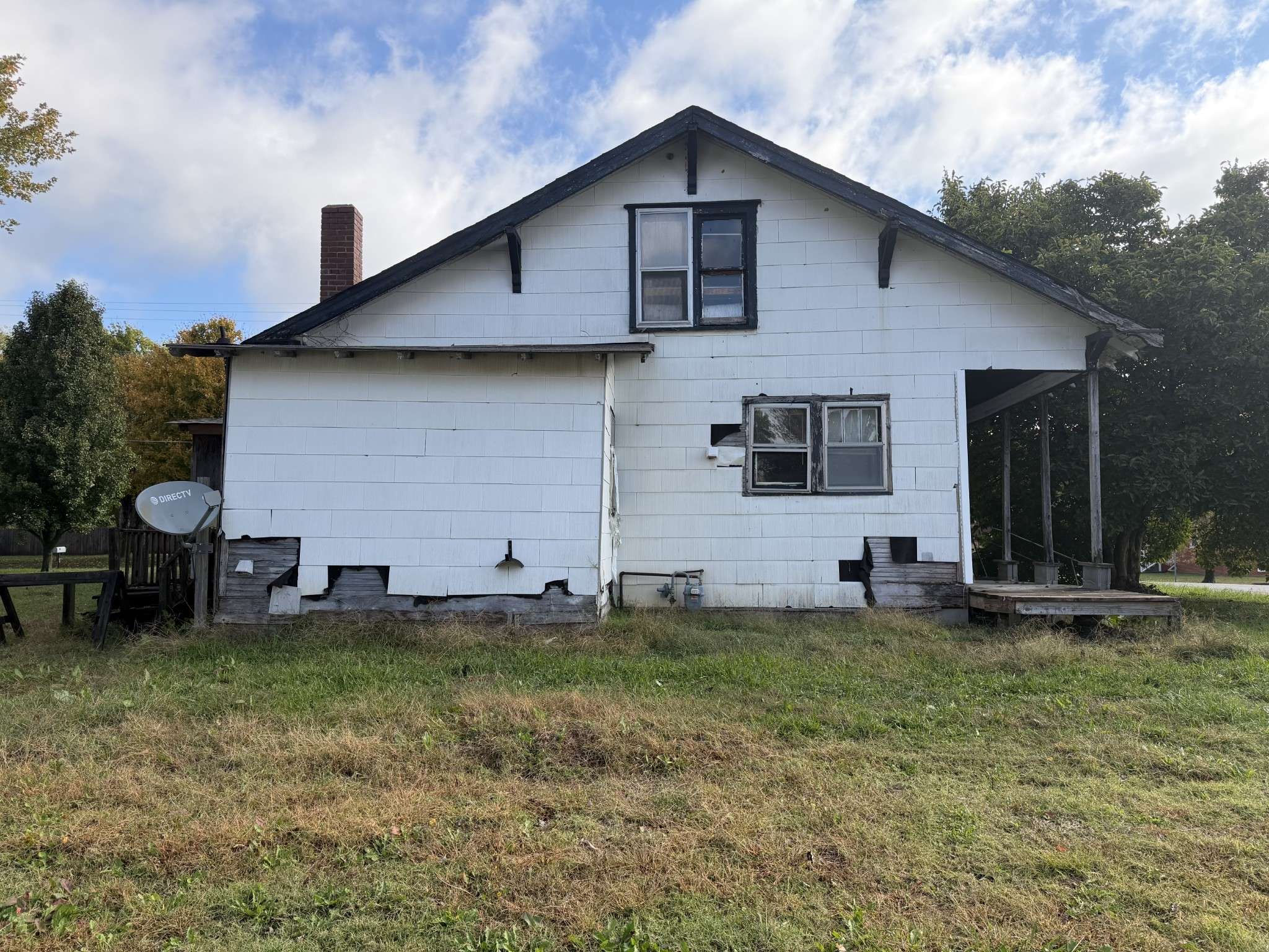 62 High St #E, Mc Ewen, TN 37101