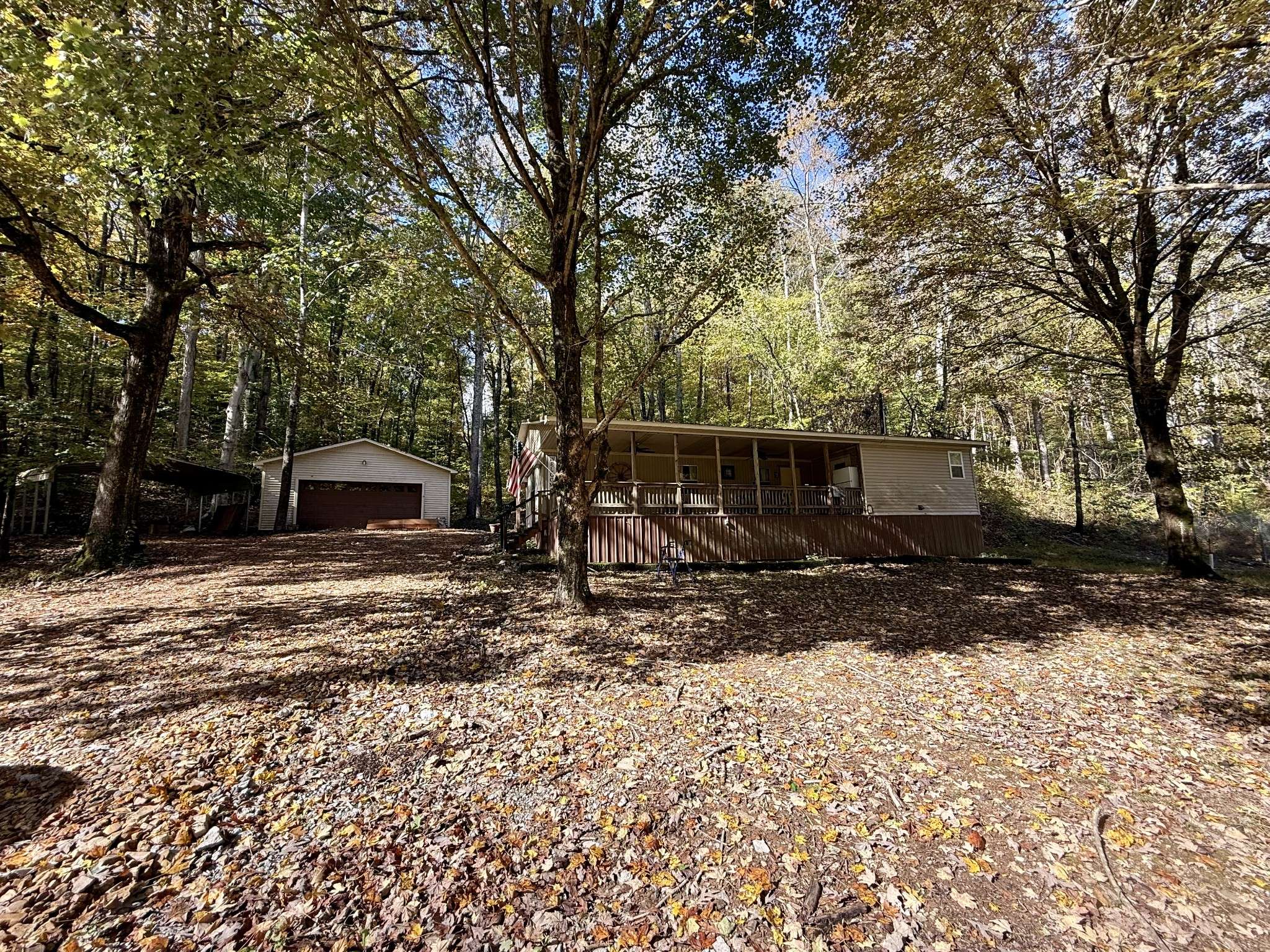 135 Haylee Rd, Waverly, TN 37185