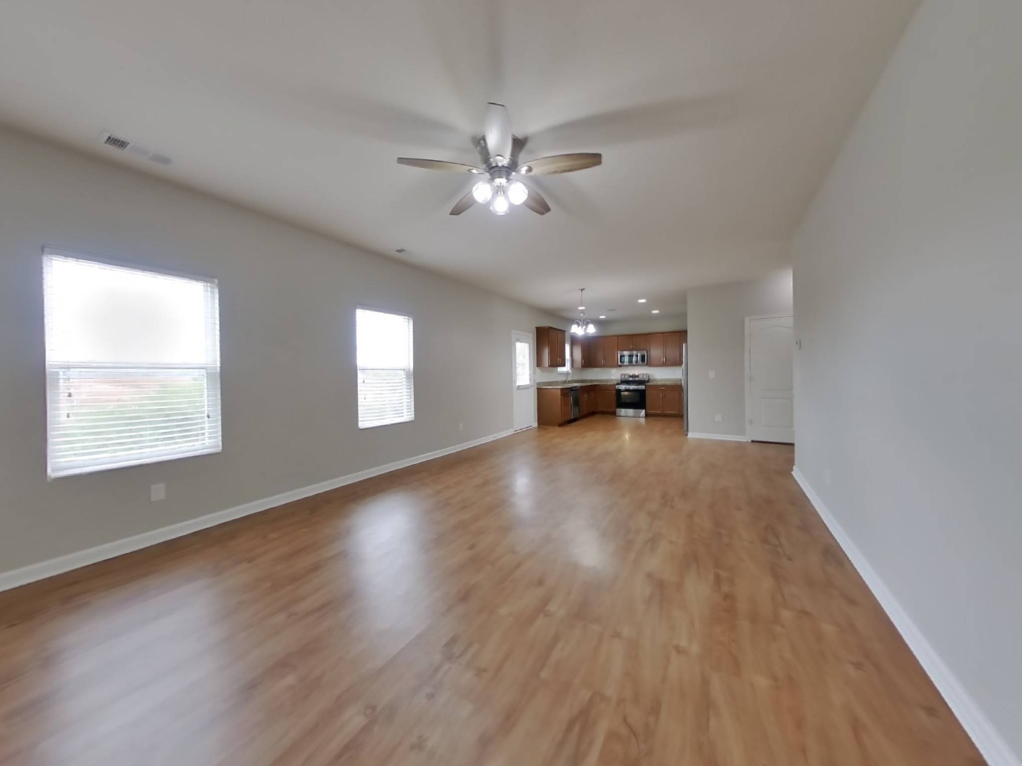 2245 Bee Hive Dr, Columbia, TN 38401