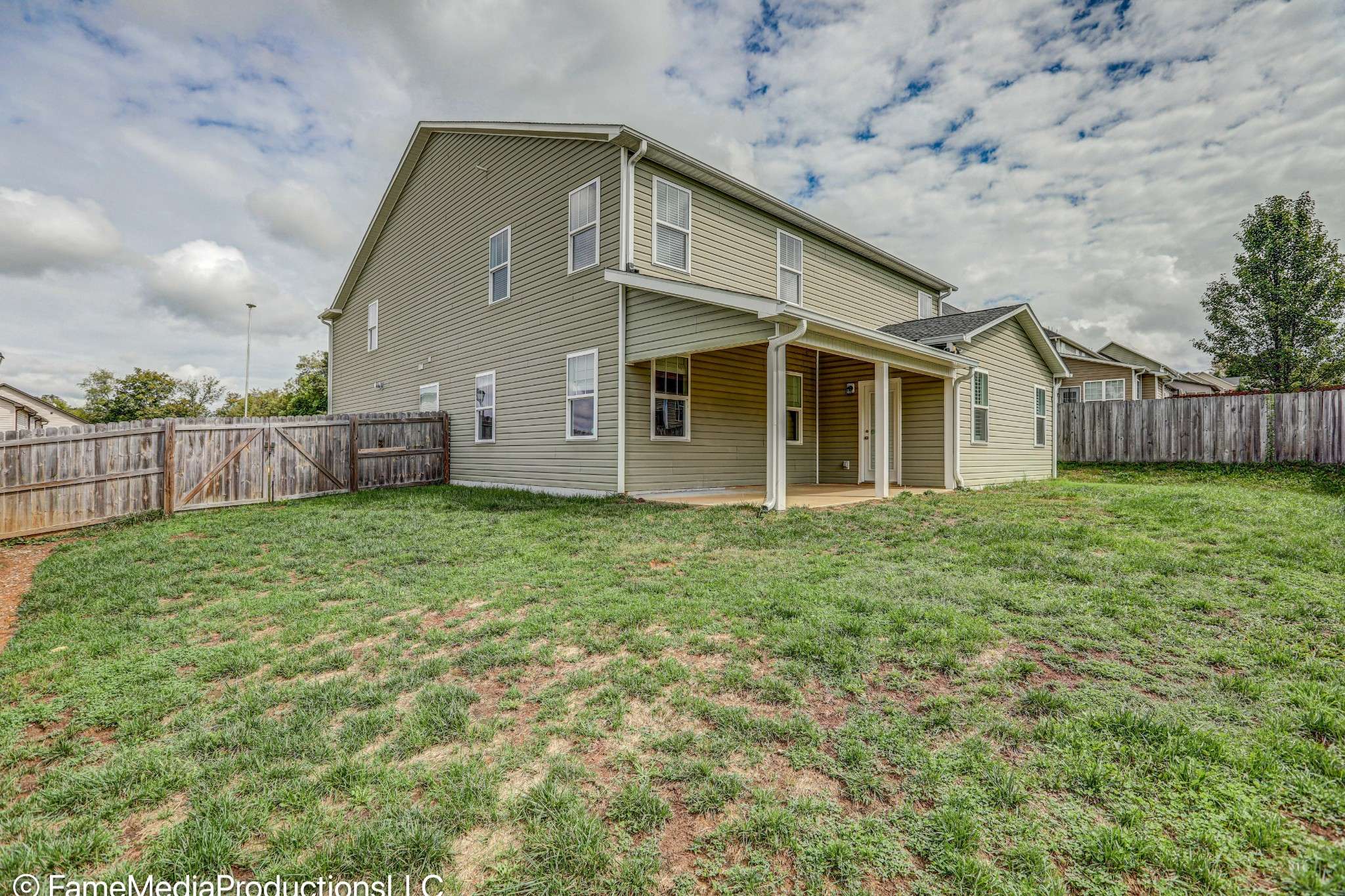 619 Suffolk Rd, Johnson City, TN 37615