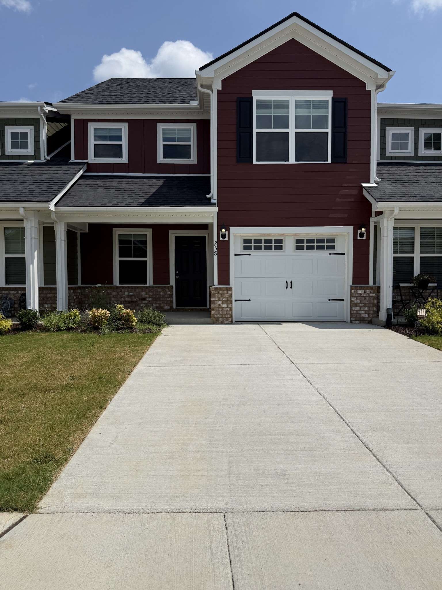 258 Selesia Lane, Pleasant View, TN 37146