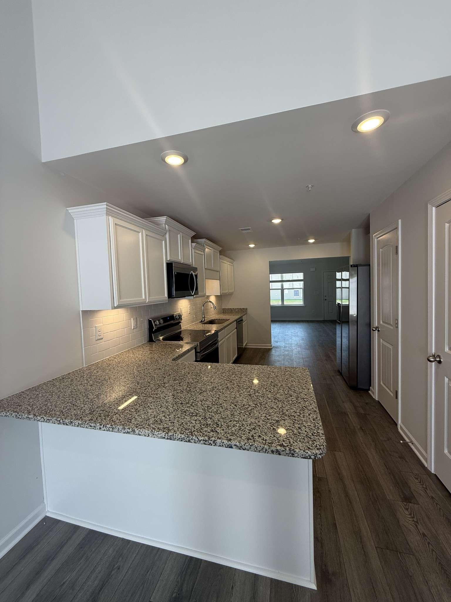 270 Selesia Lane, Pleasant View, TN 37146