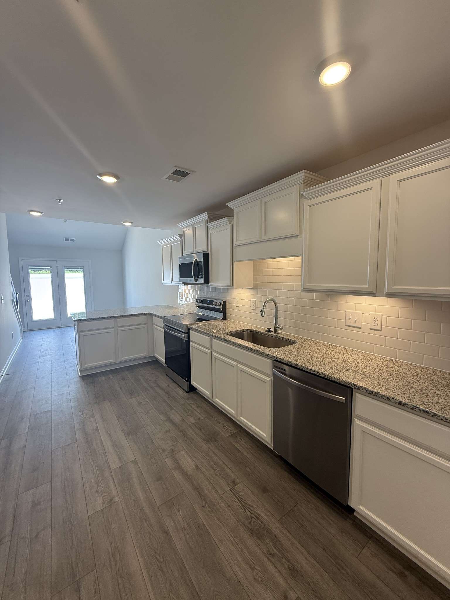 270 Selesia Lane, Pleasant View, TN 37146