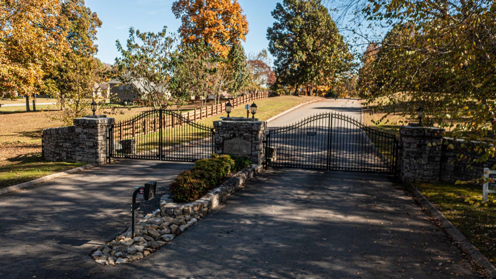 151 Angels Cove Ln, Lebanon, TN 37087