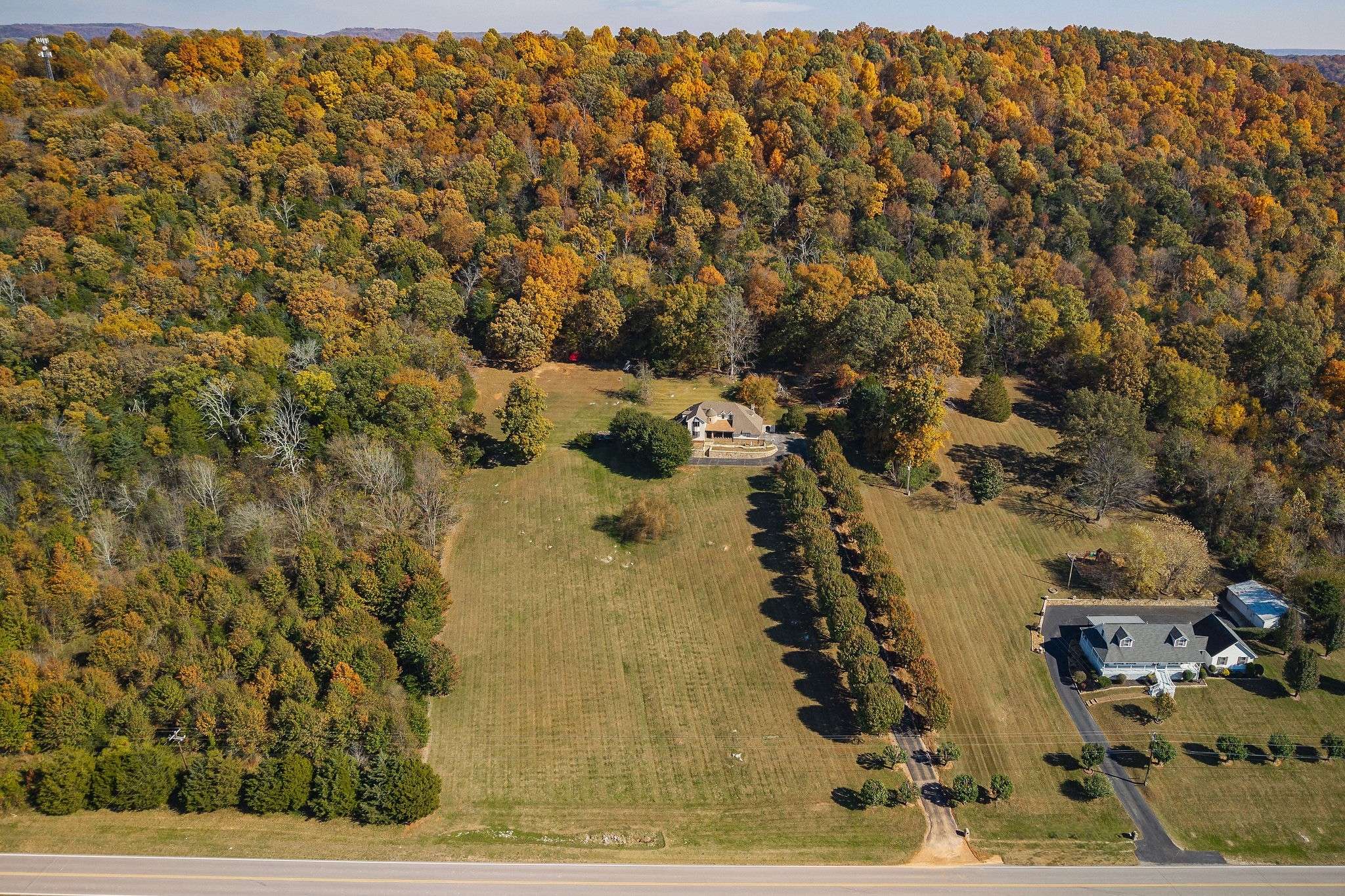 3300 Roberts Matthews Hwy, Sparta, TN 38583