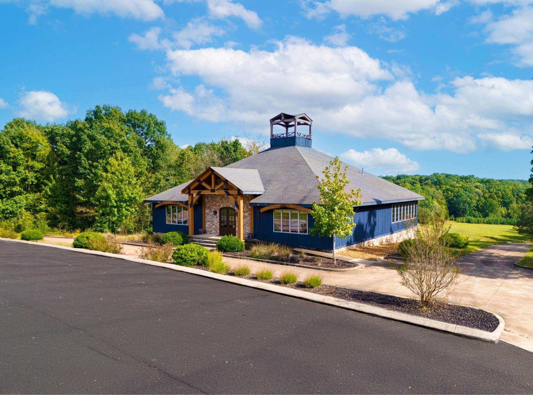 900 Olde Tennessee Trl, Springville, TN 38256