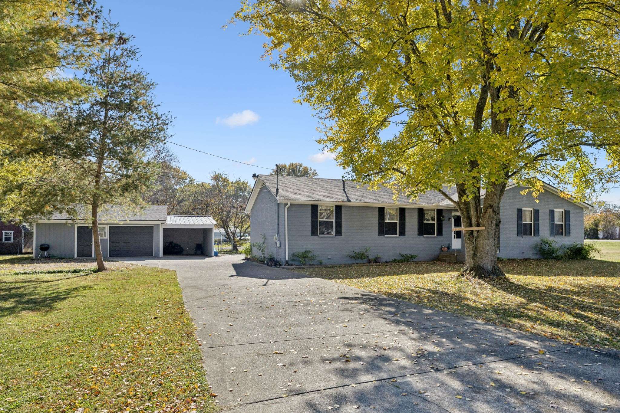 6002 Creekmont Dr, Murfreesboro, TN 37129