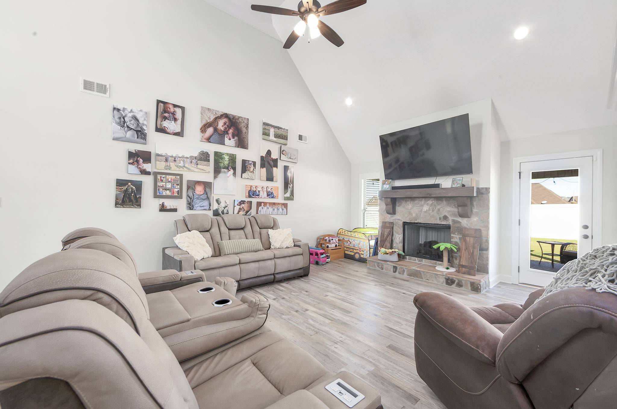 119 Providence Dr, Medina, TN 38355
