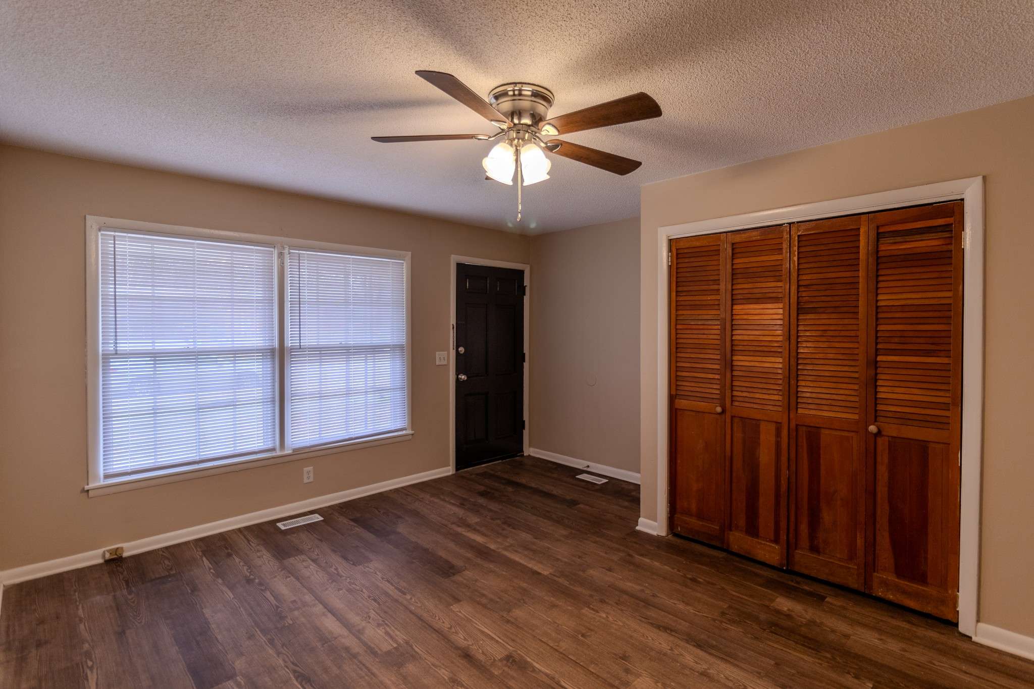 814 Riviera Dr, Murfreesboro, TN 37130