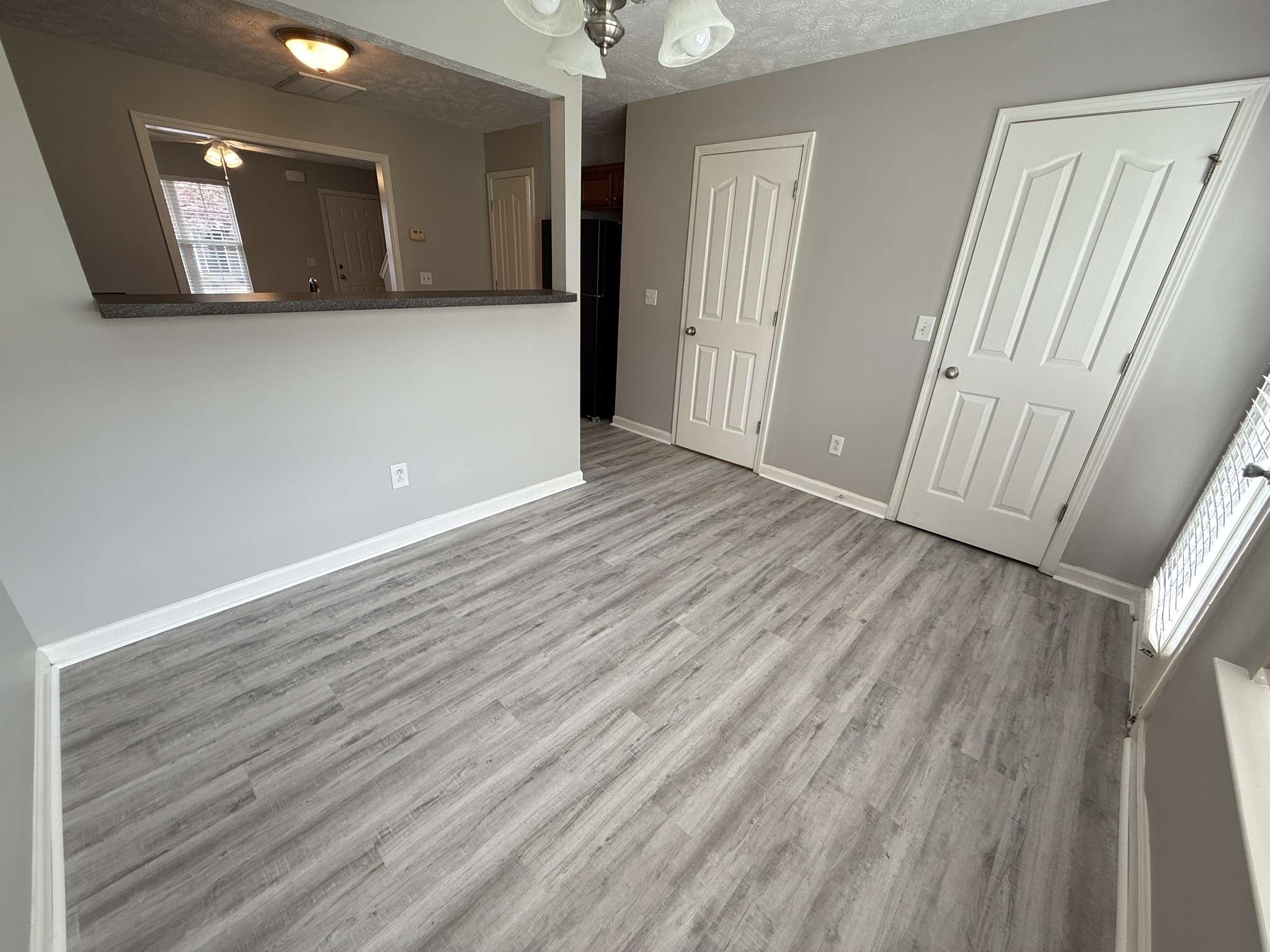 4034 Cody Dr, La Vergne, TN 37086