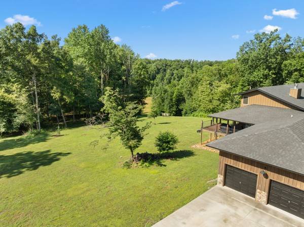2900 Tanyard Hill Rd, Lynchburg, TN 37352
