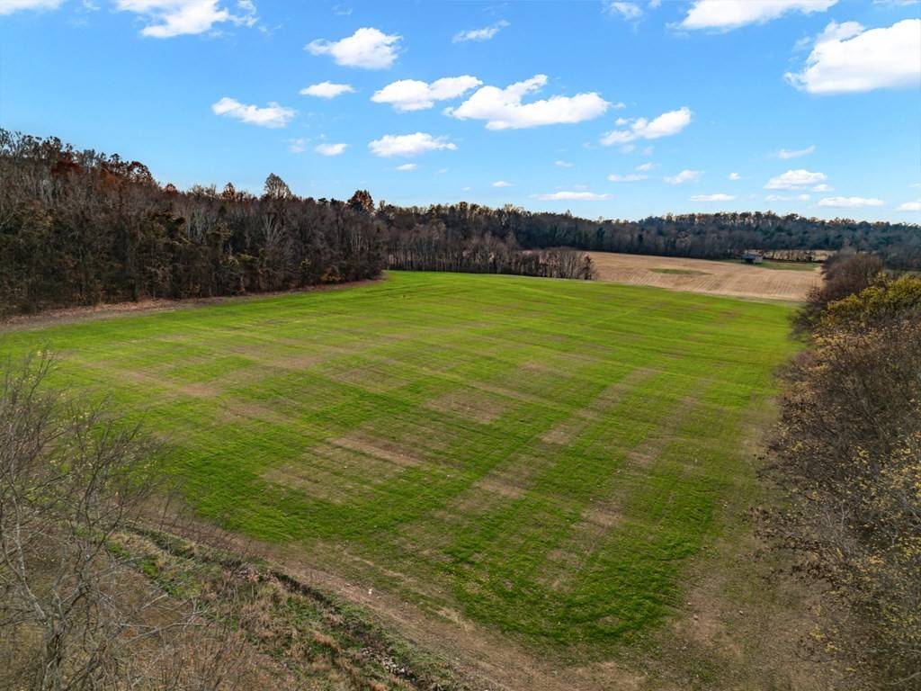 4934 N York Hwy, Pall Mall, TN 38577