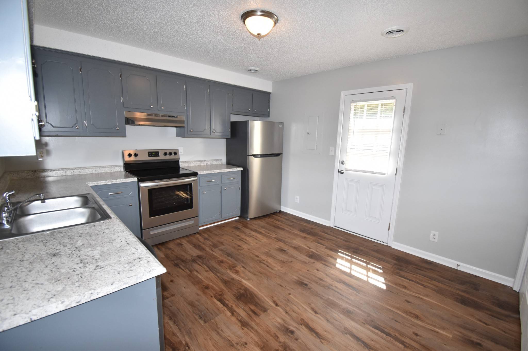 3276 Tower Dr #B, Clarksville, TN 37042