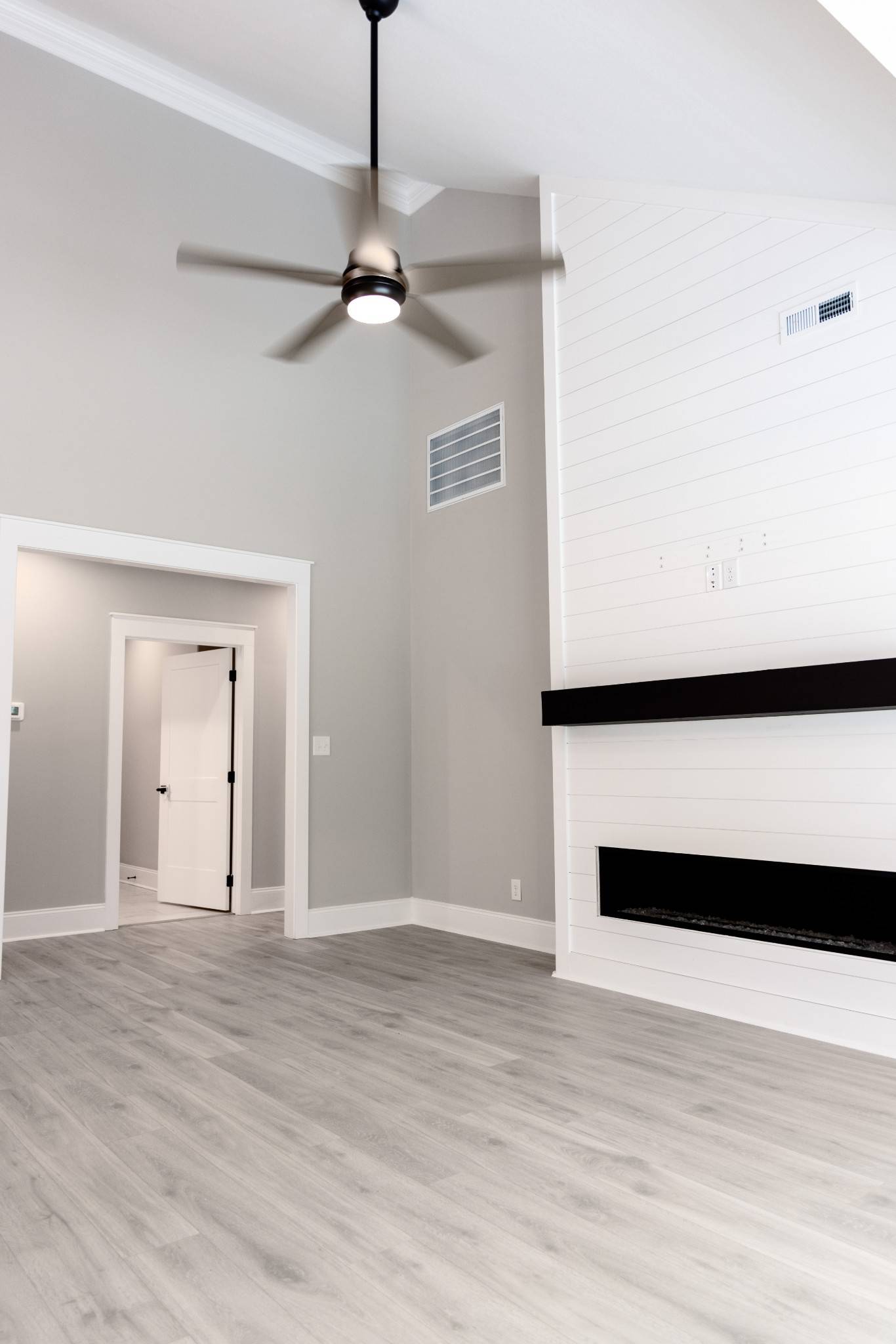 1088 Veridian Drive #B, Clarksville, TN 37043