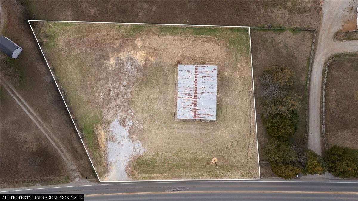 4385 Highway 48 #N, Charlotte, TN 37036