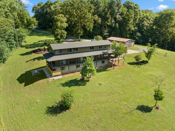 2900 Tanyard Hill Rd, Lynchburg, TN 37352