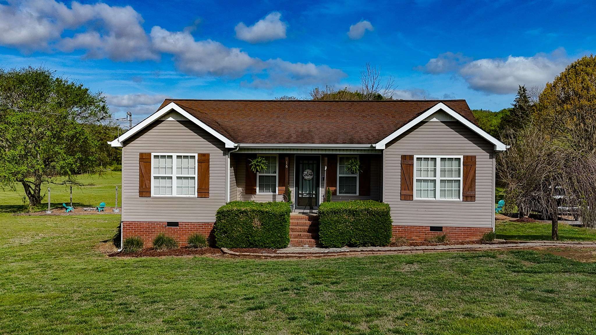 16 Volunteer Rd, Petersburg, TN 37144