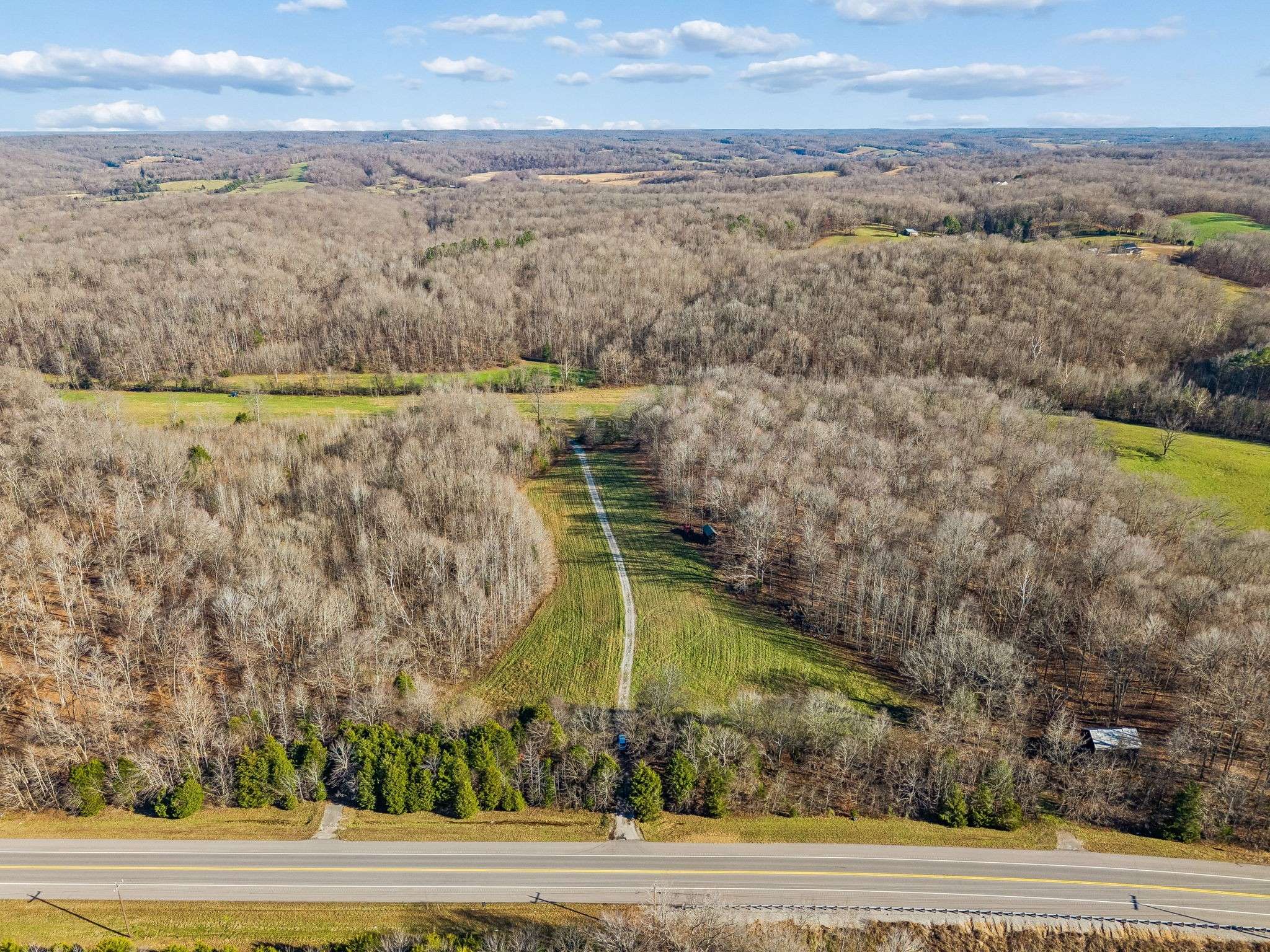 3819 Old Highway 13, Cumberland City, TN 37050
