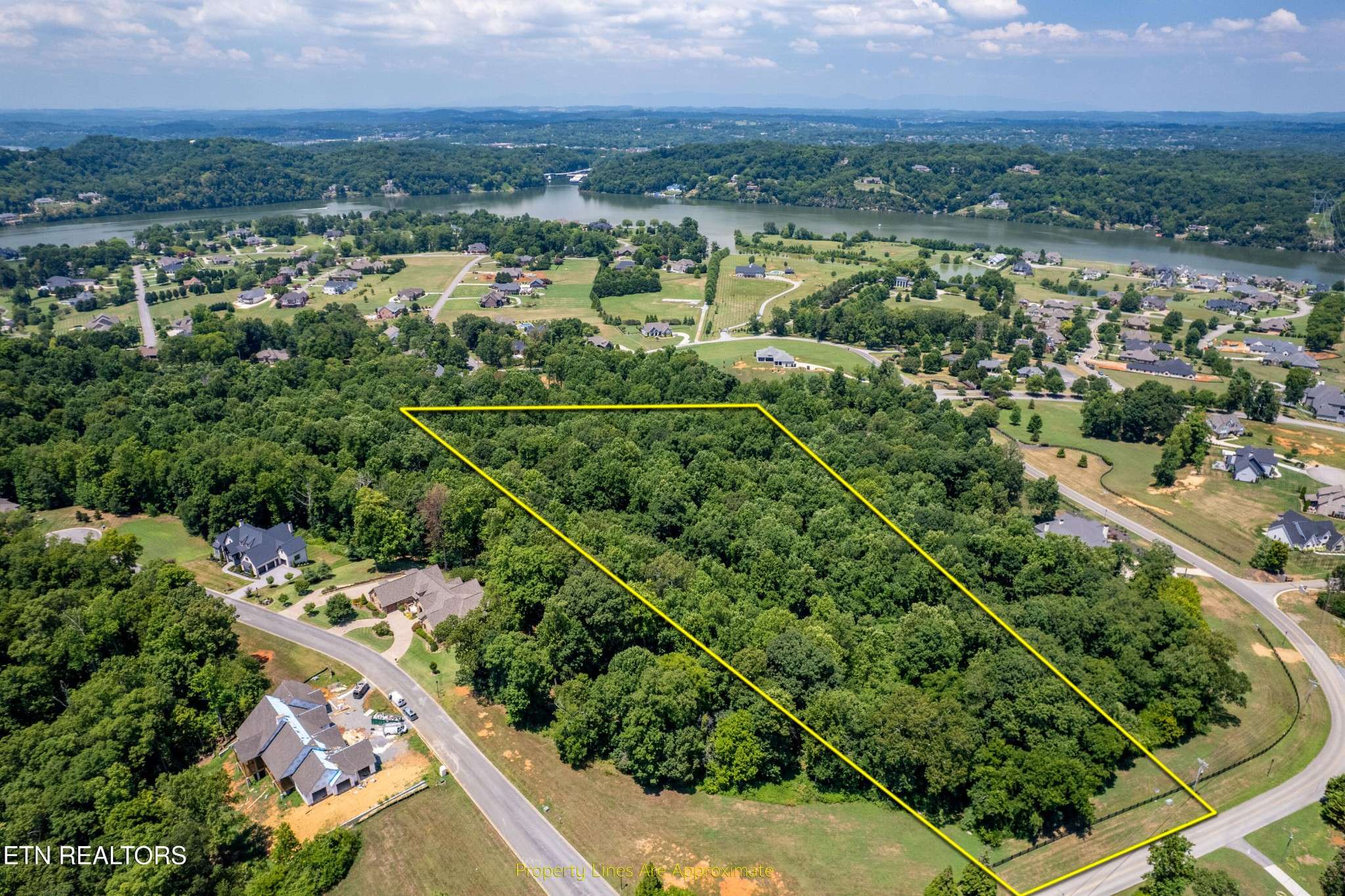 11 Rankin Ferry Loop, Louisville, TN 37777