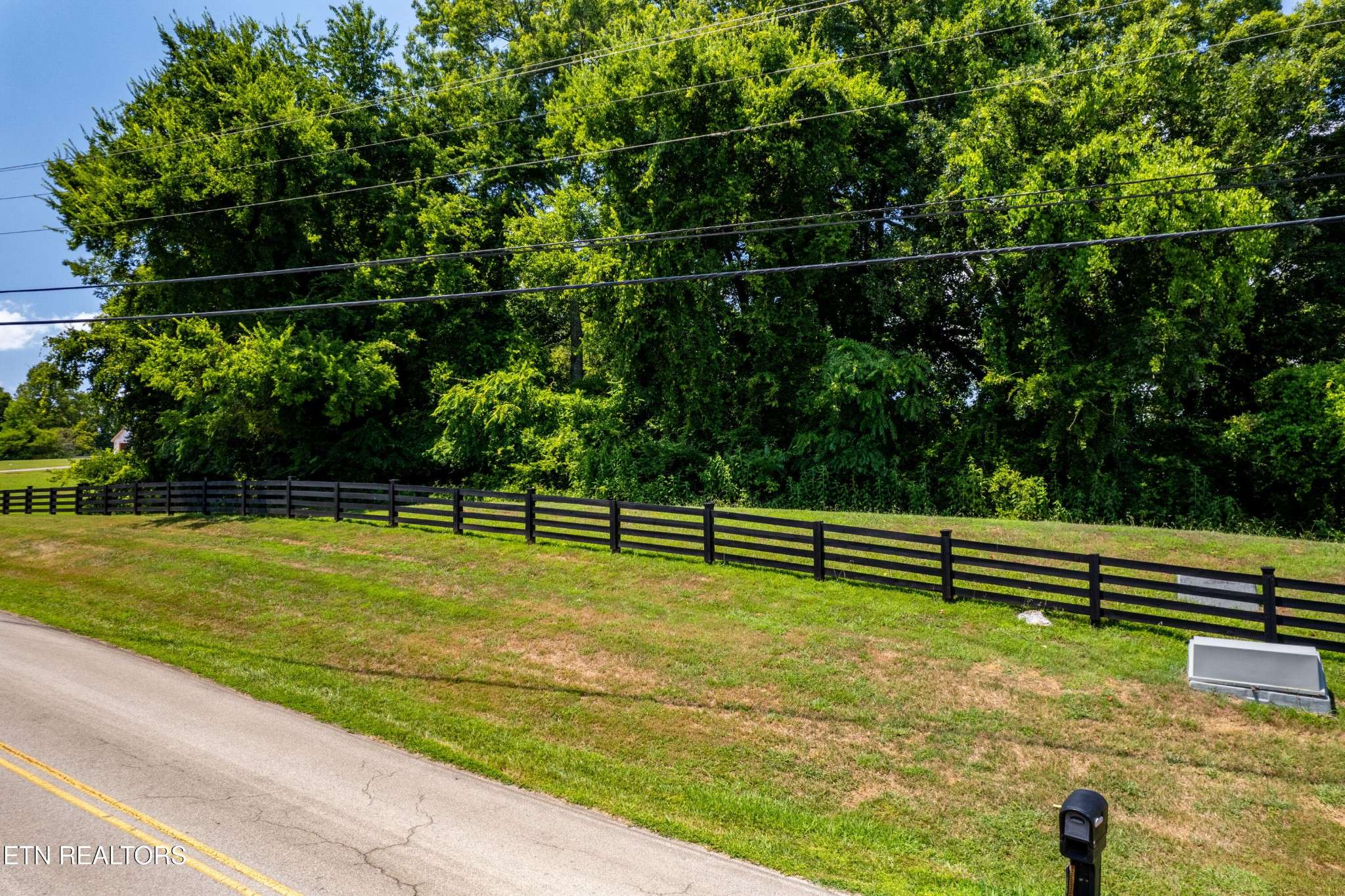 11 Rankin Ferry Loop, Louisville, TN 37777