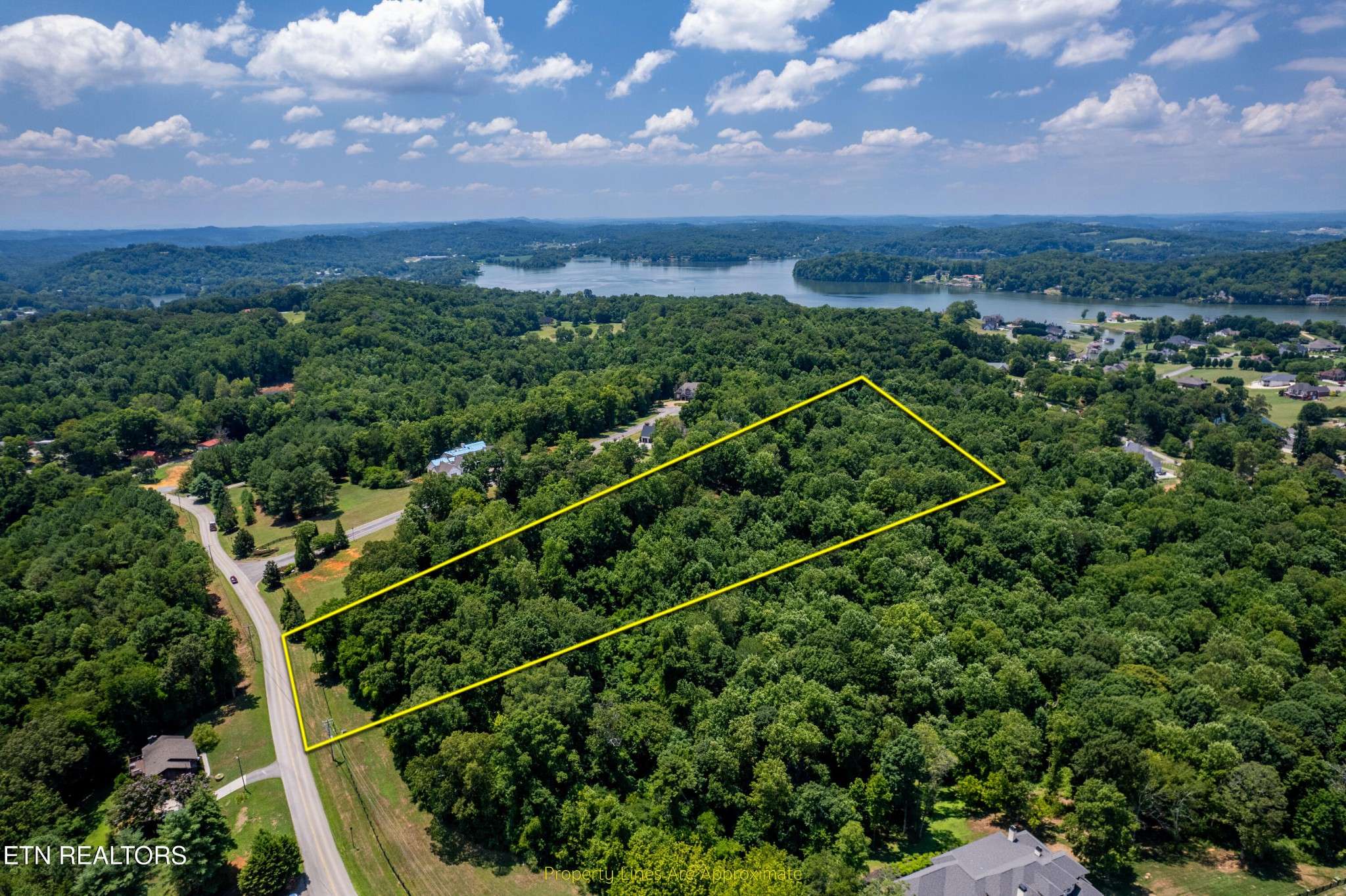 11 Rankin Ferry Loop, Louisville, TN 37777