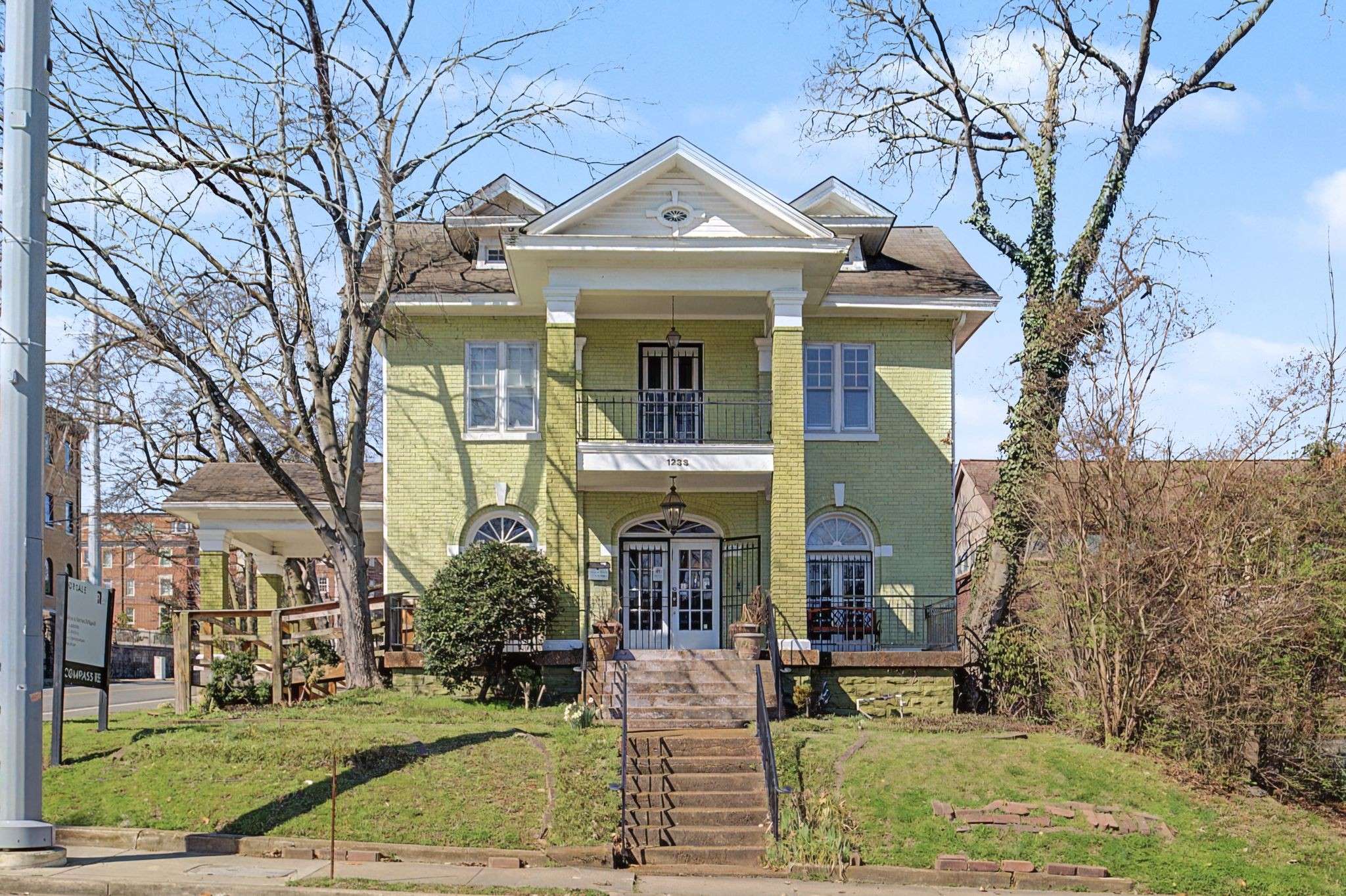 1233 17th Ave #S, Nashville, TN 37212