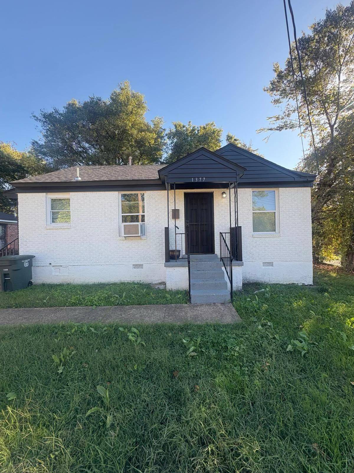1377 LYCEUM RD, Memphis, TN 38106