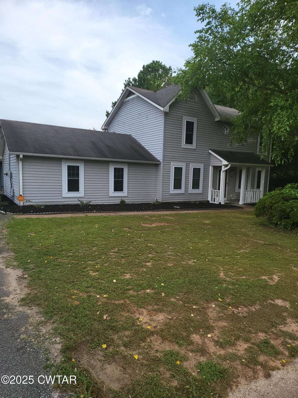 99 Hidden Valley Dr, Jackson, TN 38305