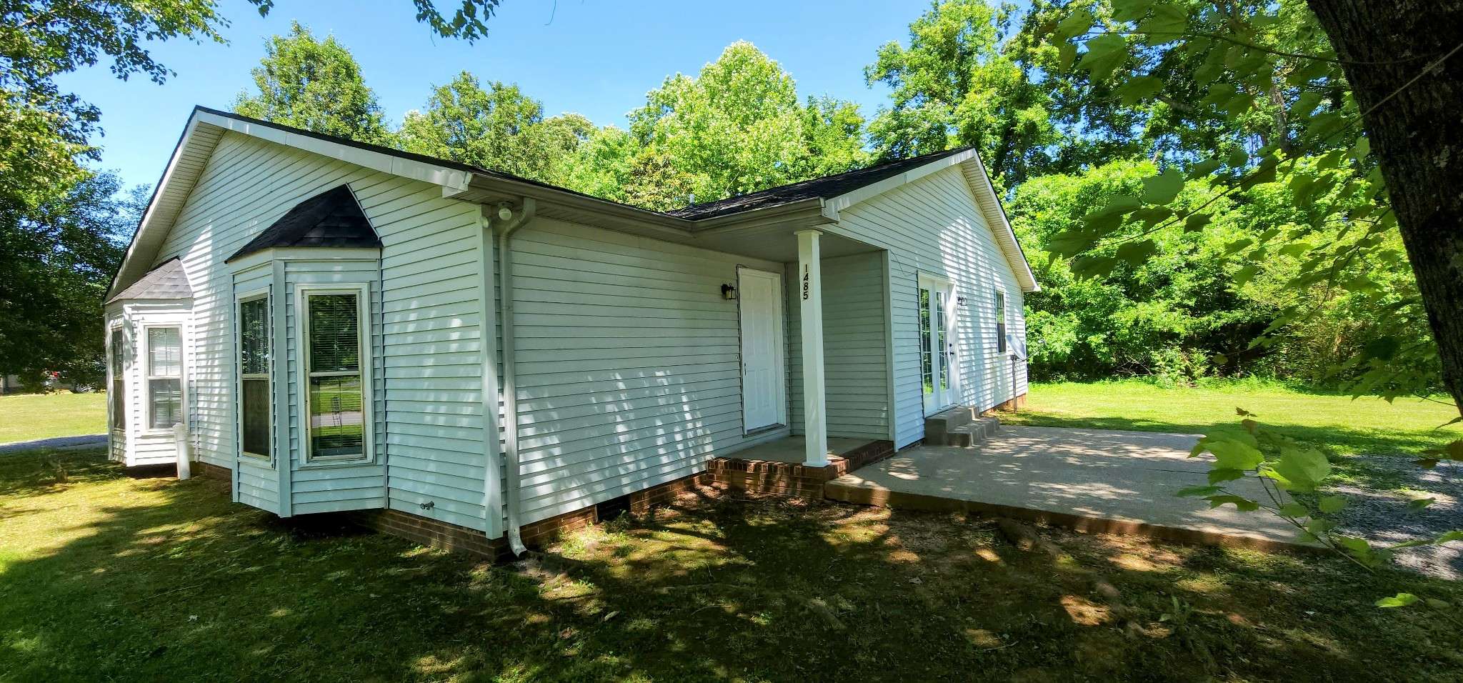 1485 Nichols Dr #B, Clarksville, TN 37042