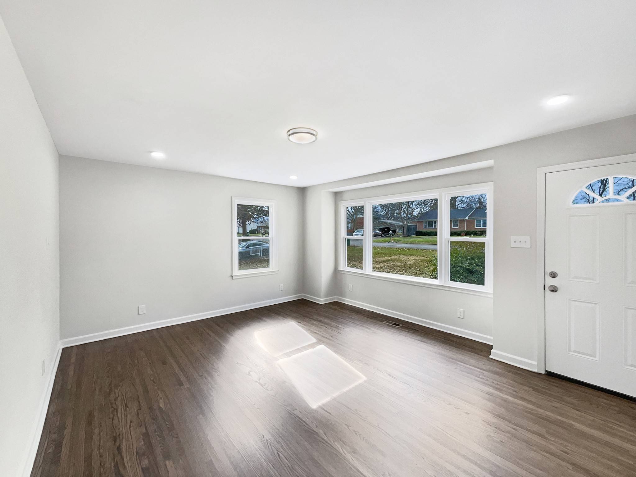 501 Colburn Dr, Lewisburg, TN 37091