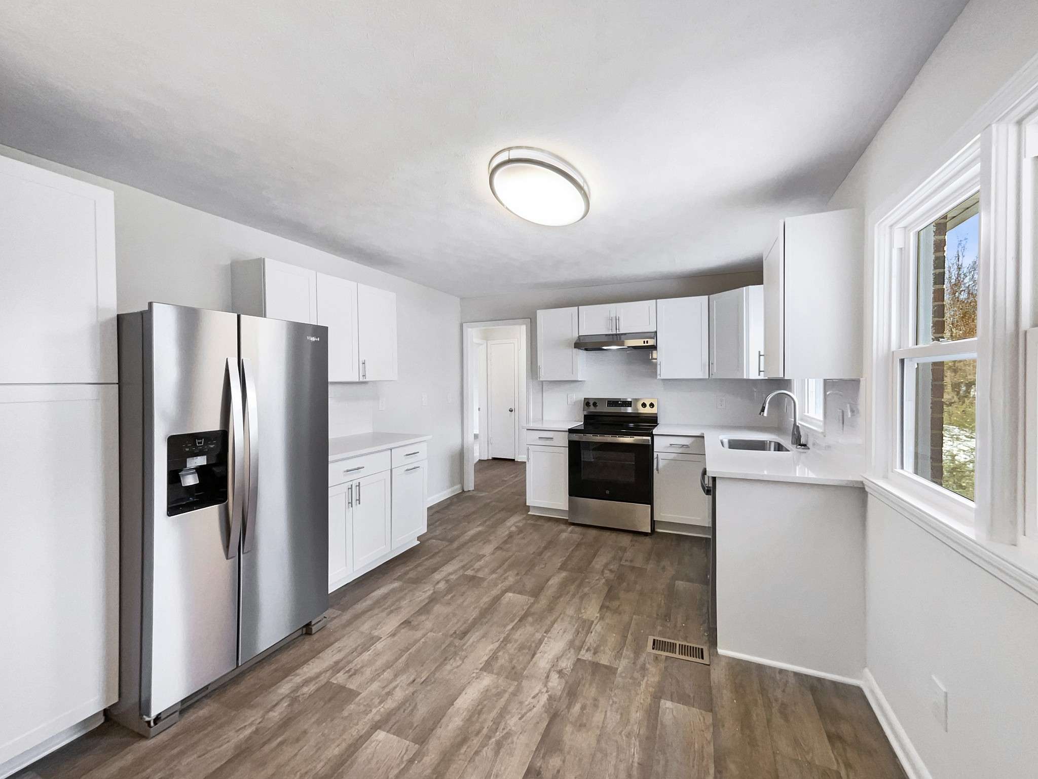 501 Colburn Dr, Lewisburg, TN 37091