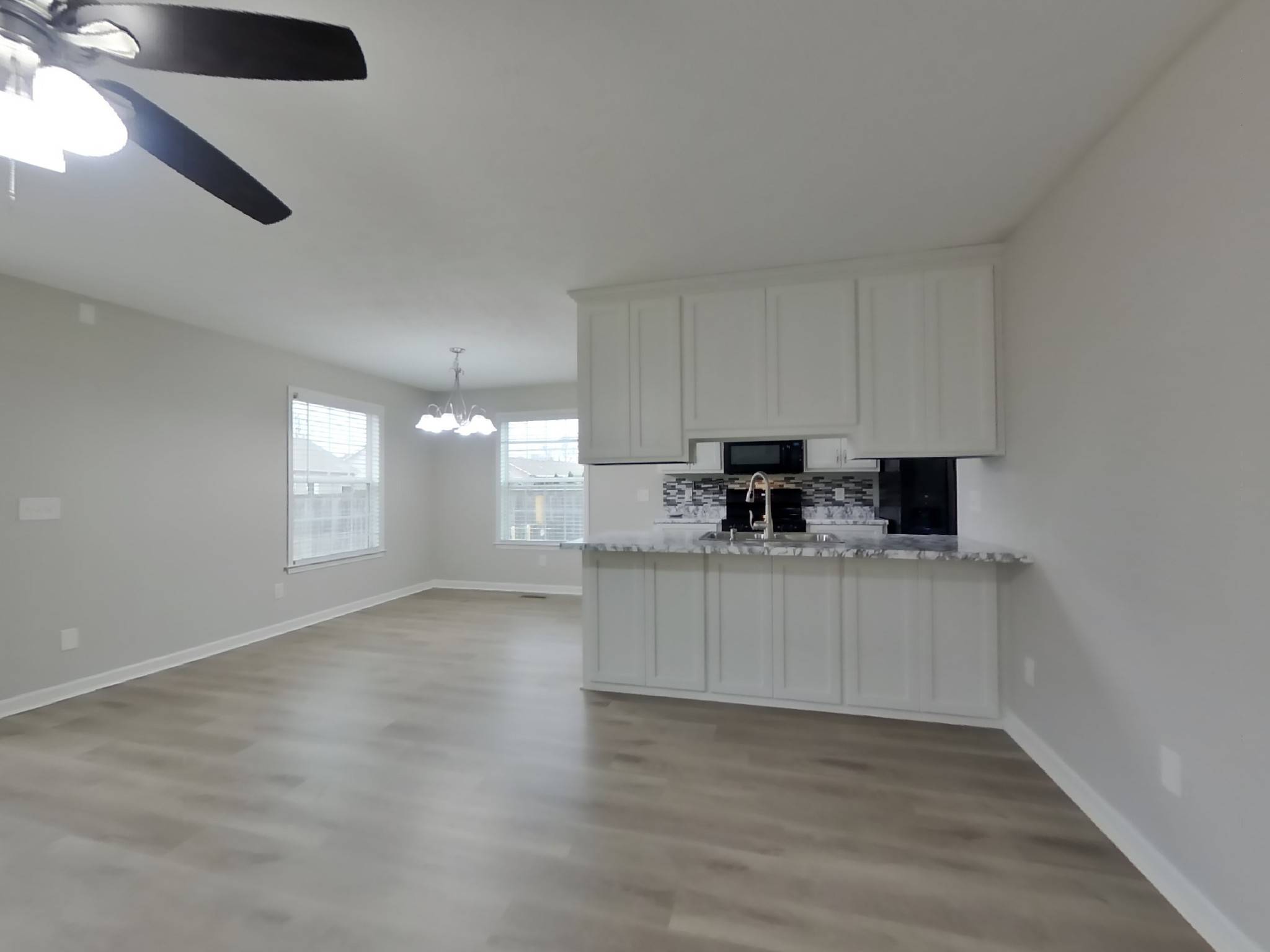 1820 Elizabeth Ln, Columbia, TN 38401